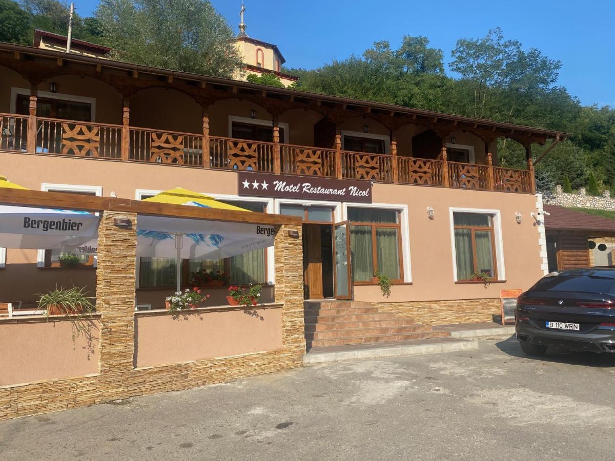 Motel Restaurant Nicol Armenis Exterior foto